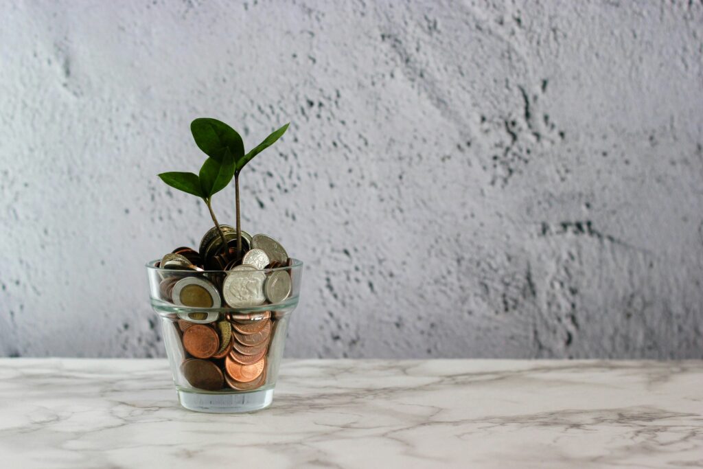 how to save money every month on a small salary — practical budgeting tips